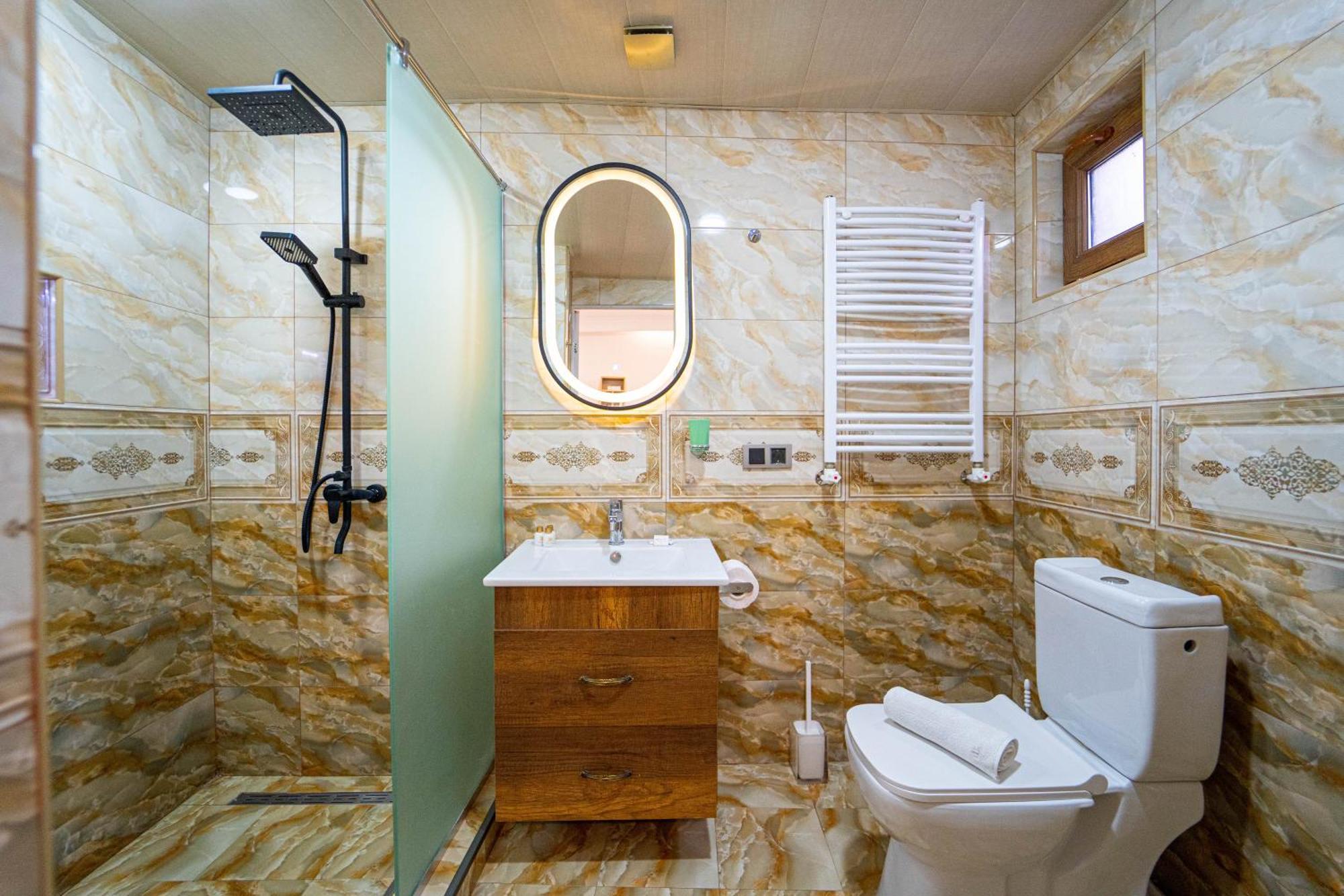 Kumayri Suite Balcony View Гюмри Экстерьер фото